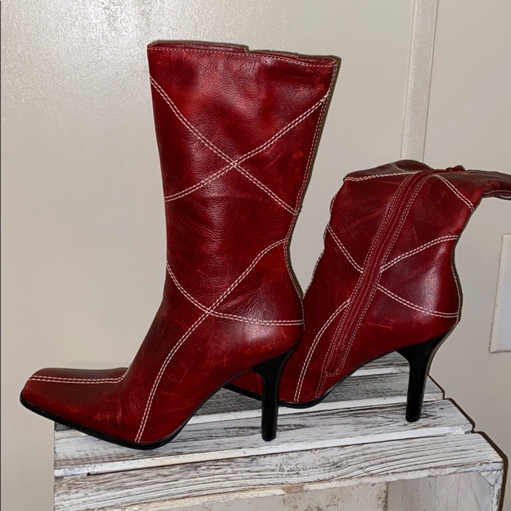 Heeled boots